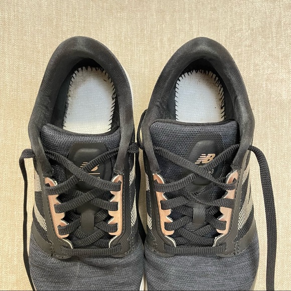 New Balance Women's WX715 Running Shoe - Picture 10 of 13